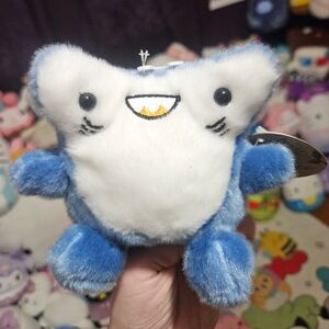 NWT Huddleston The Hammerhead Shark Palm Pals Aquatic